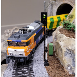 NS Voorsein (rechts naast spoor)